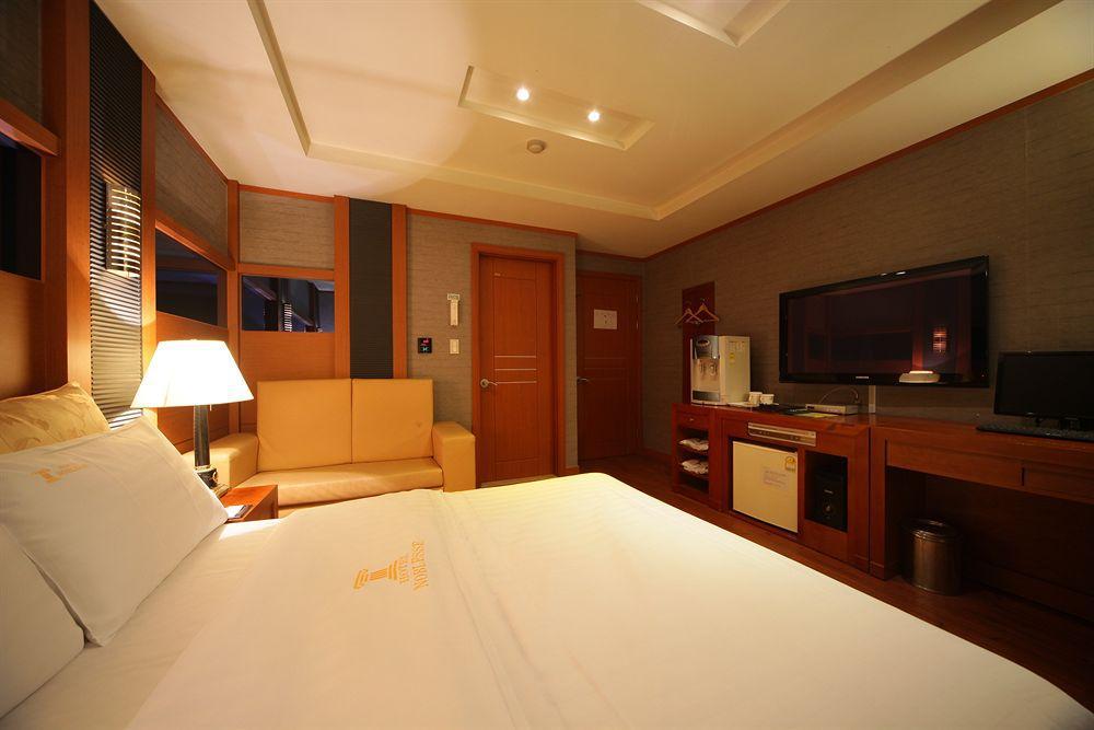 Hotel Noblesse, Yeoksam Seoul Luaran gambar