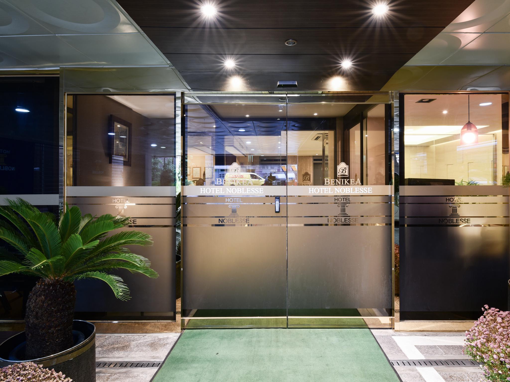 Hotel Noblesse, Yeoksam Seoul Luaran gambar