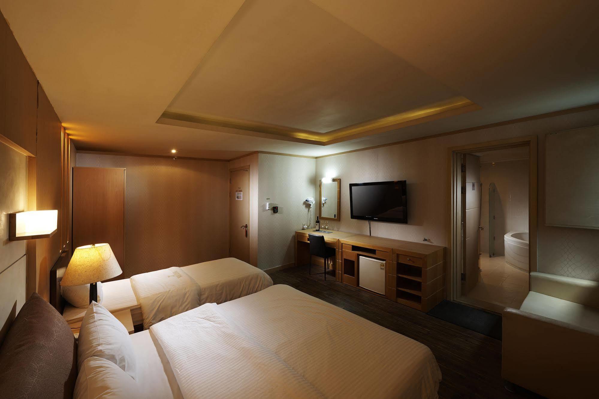 Hotel Noblesse, Yeoksam Seoul Luaran gambar