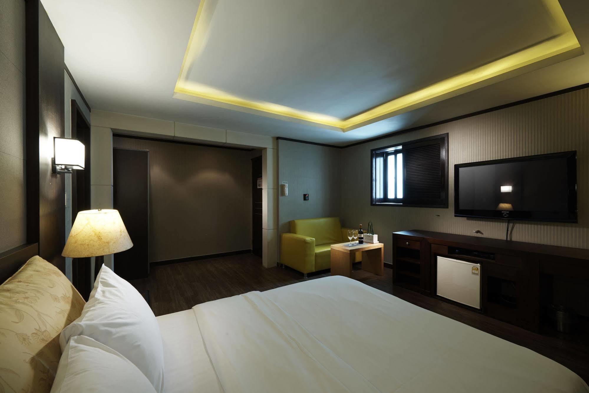 Hotel Noblesse, Yeoksam Seoul Luaran gambar