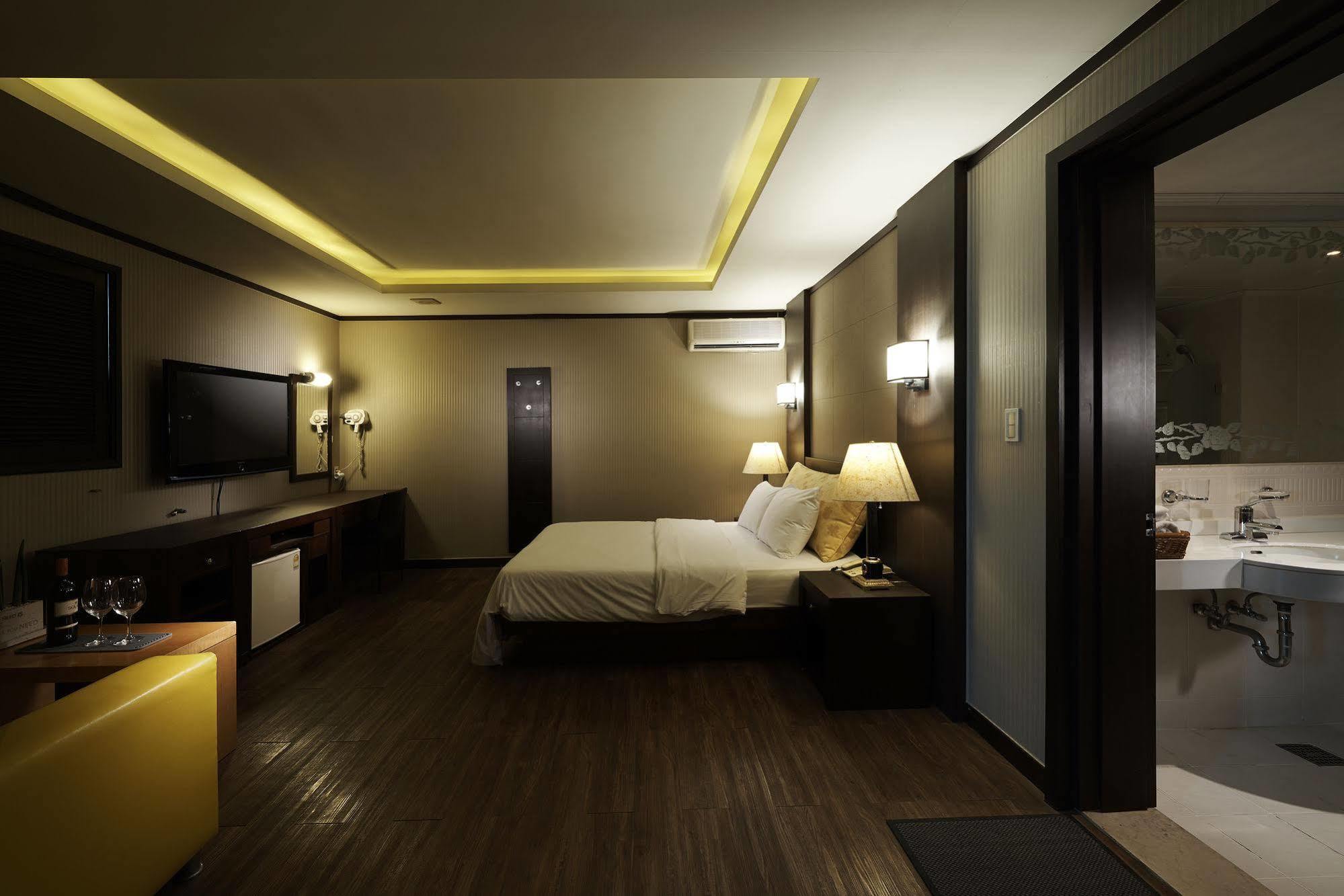 Hotel Noblesse, Yeoksam Seoul Luaran gambar