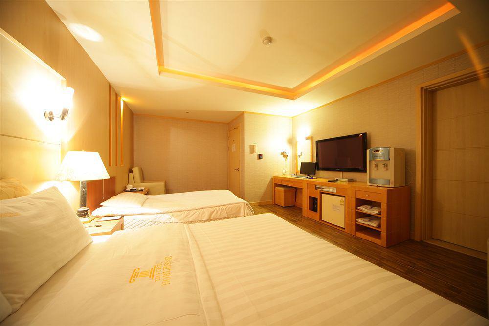 Hotel Noblesse, Yeoksam Seoul Luaran gambar
